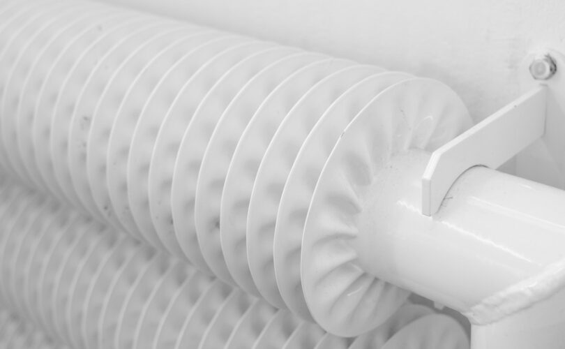 Jaki kocioł grzewczy wybrać? Jedno – czy dwufunkcyjny?