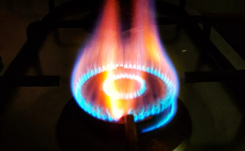 Dlaczego warto korzystać z nowoczesnych pieców gazowych?